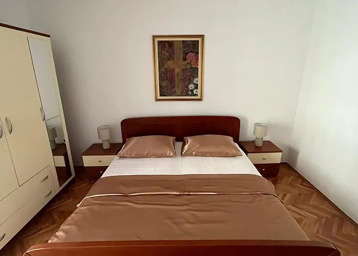 Διαμέρισμα Mucic *