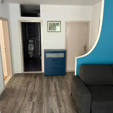 Apartament Mucic *