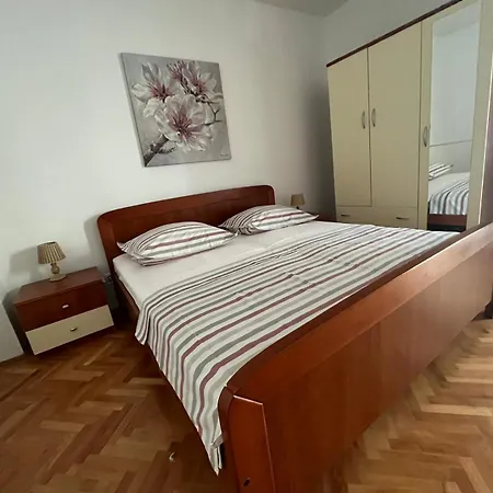 Apartment Mucic Makarska