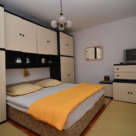 Apartment Mucic Makarska